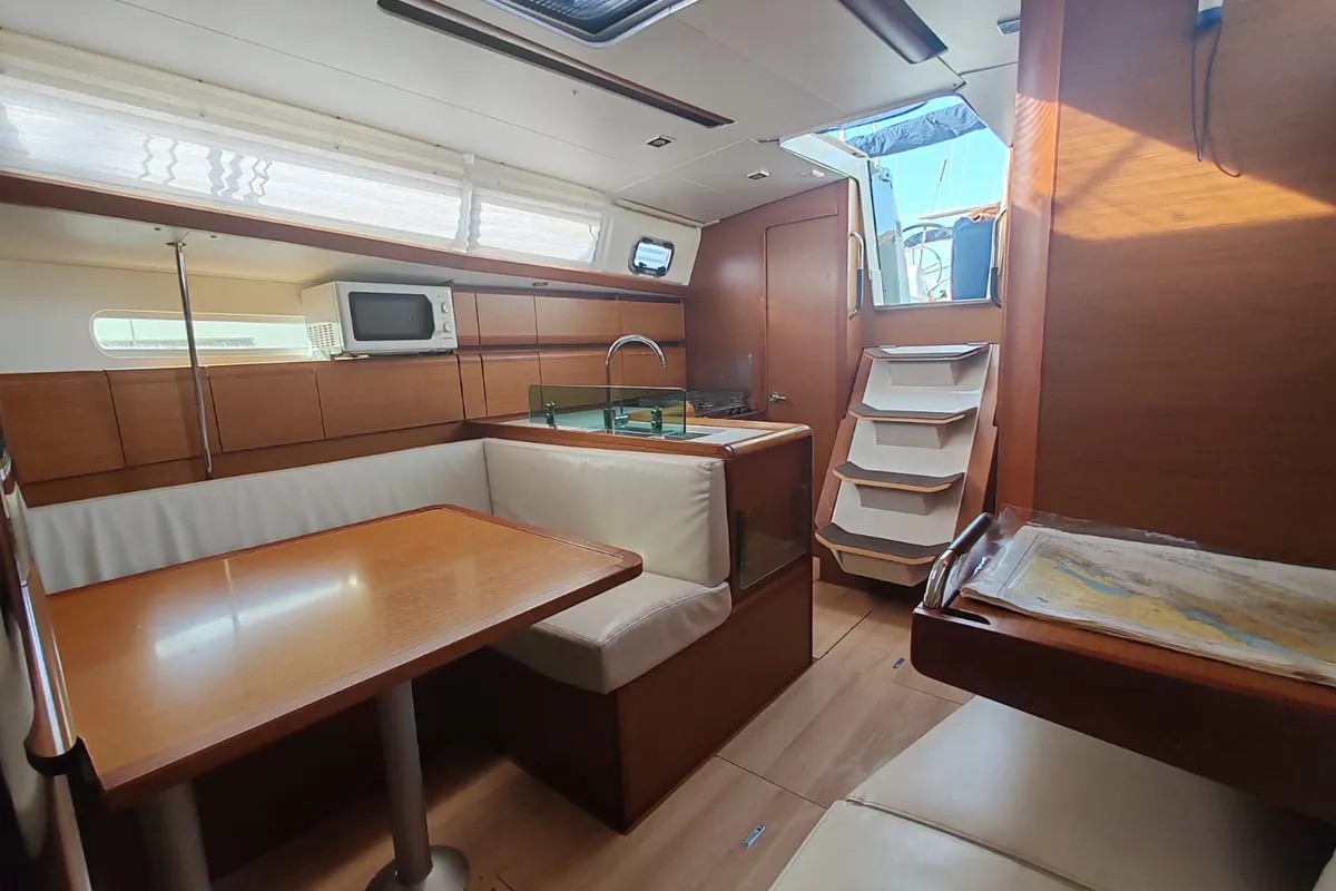 Salon of Freddie, a Jeanneau Sun Odyssey 389 sailboat at Općina Pakoštane, Croatia