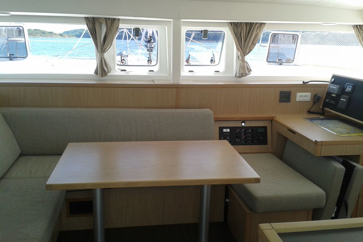 Salon of Evelina, a Lagoon 400 S2 catamaran at Općina Medulin, Croatia