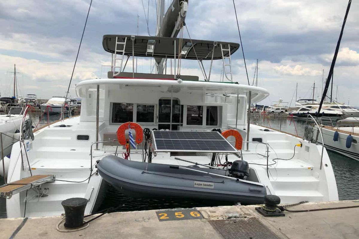 Exterior view of Lagoon 450F built 2019 Generator, A/C, Watermaker, a Lagoon 450 Fly catamaran at Municipal Unit of Lefkada,…