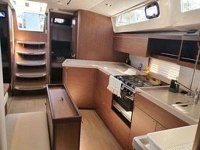 Galley of Anemos, a Beneteau Oceanis 46.1 sailboat at Volos Municipality, Greece