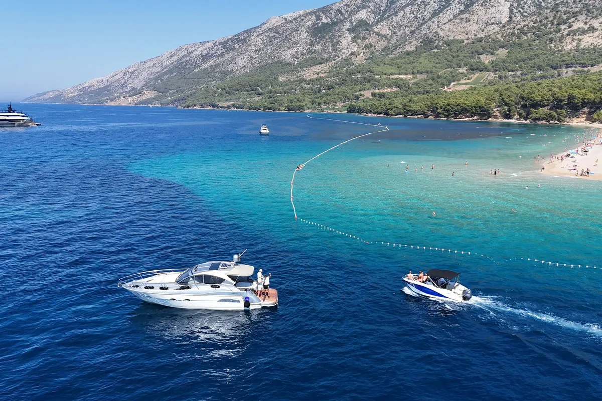 Exterior view of Marta V, a Grginić jahte Mirakul 40 yacht at Split, Croatia