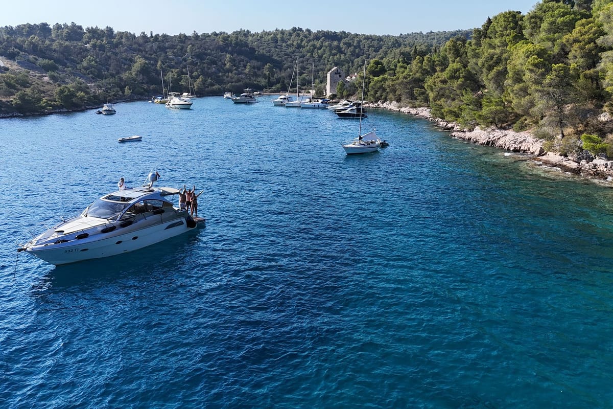 Exterior view of Marta V, a Grginić jahte Mirakul 40 yacht at Split, Croatia