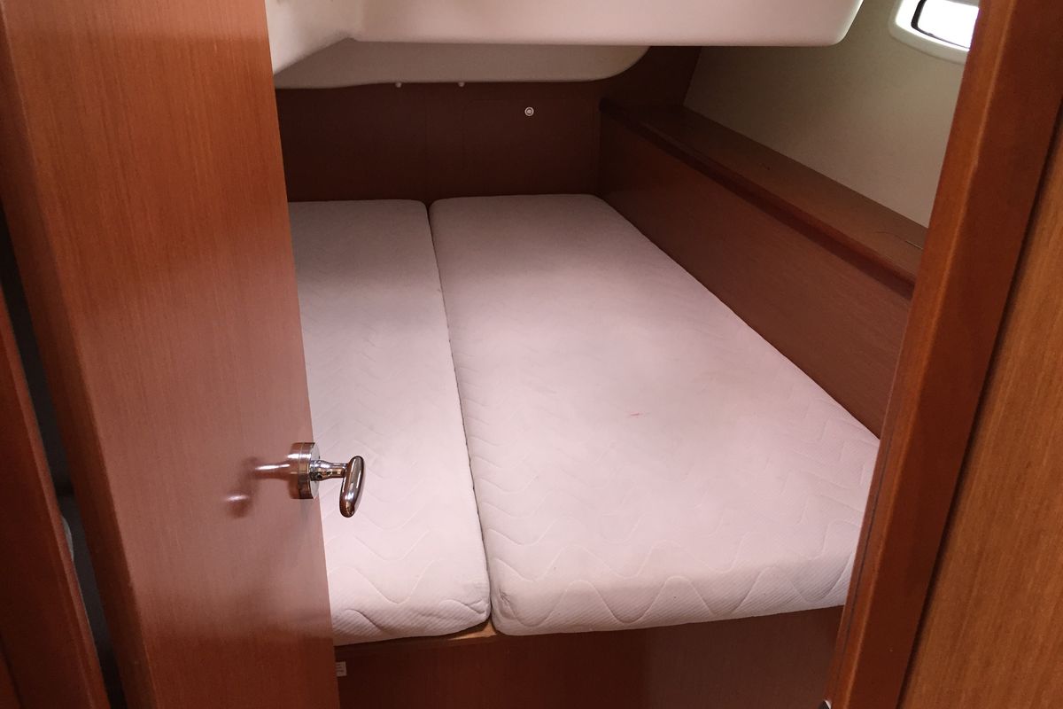 Cabin on Silly Shark (GND), a Beneteau Oceanis 43 sailboat at Grand Anse, Grenada
