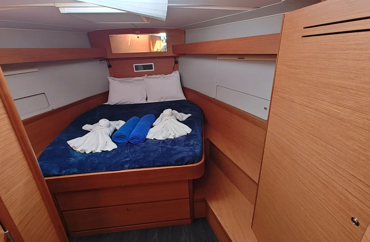 Dancer, a Dufour 430 sailboat at Charlotte Amalie, United States
