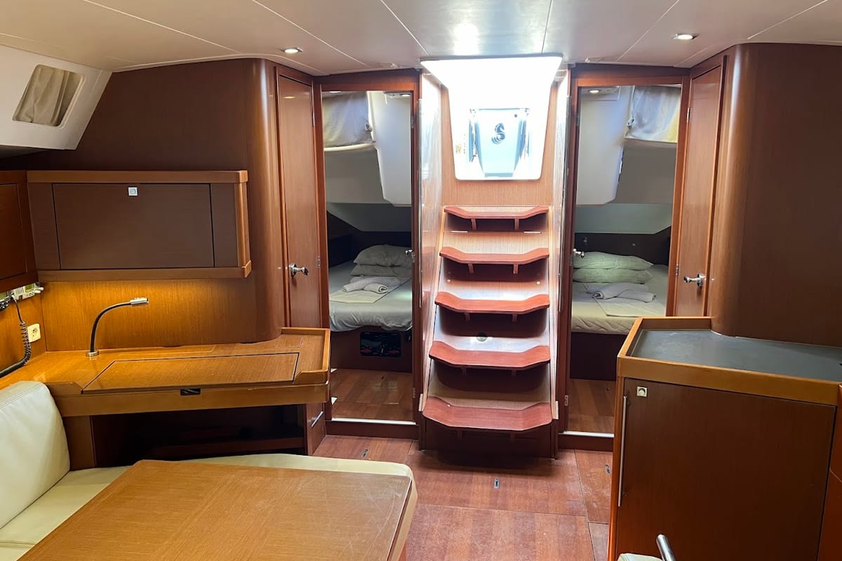 Salon of Beautiful Love, a Beneteau Oceanis 45 sailboat at Kontokali, Greece