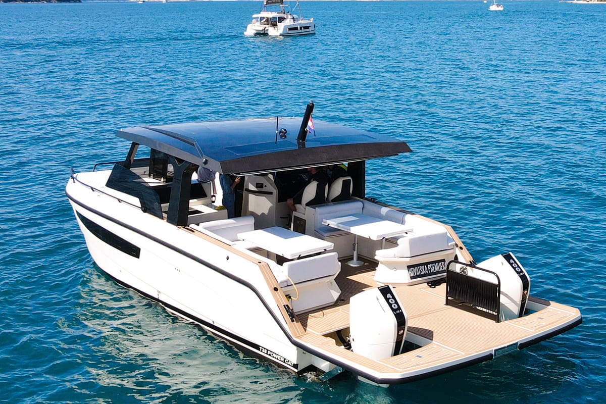 Exterior view of Lastovo, a Tesoro Yachts Tesoro T38 Power Cat catamaran at Seget Donji, Croatia