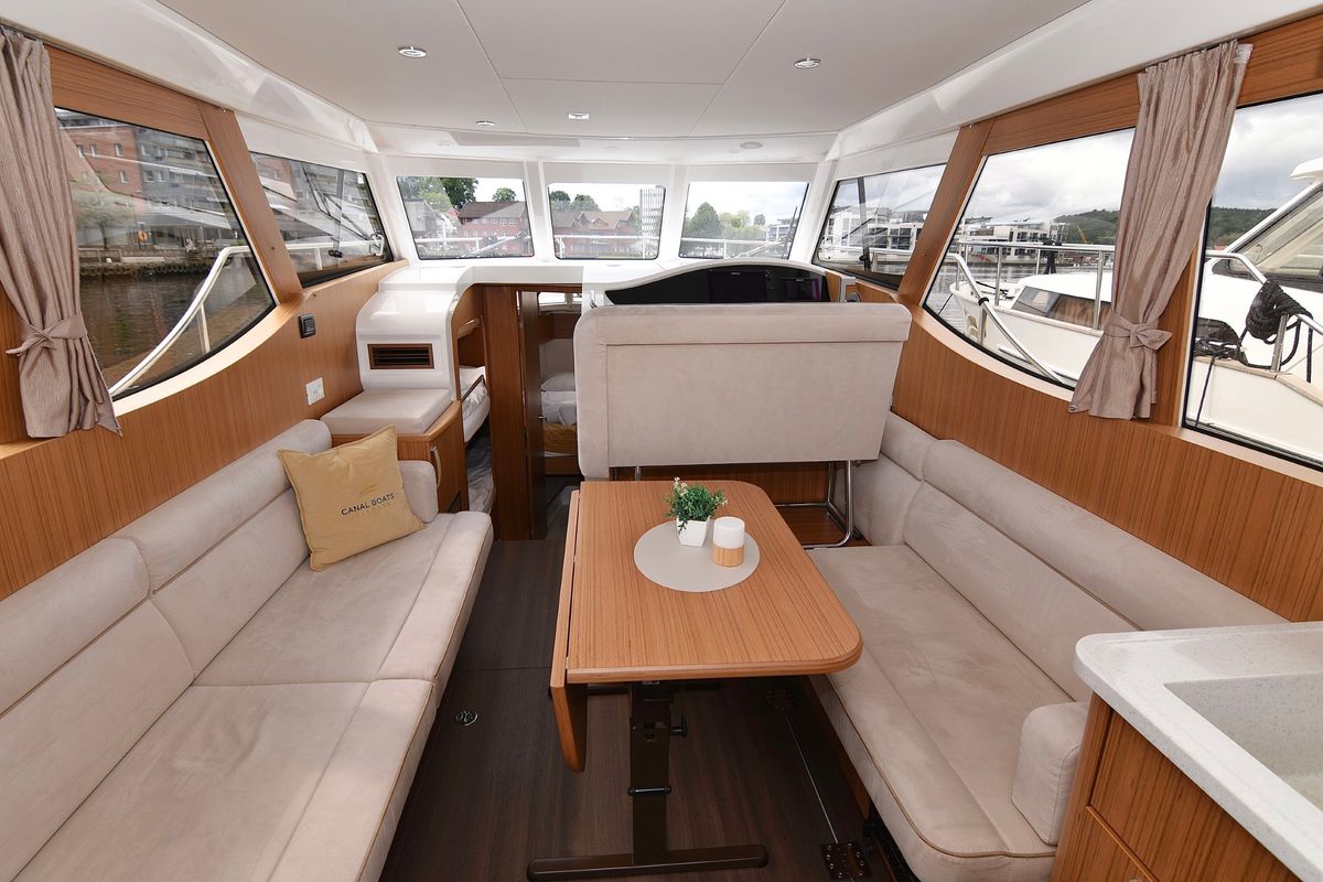 Salon of Kragero, a Greenline 33 yacht at Porsgrunn, Norway
