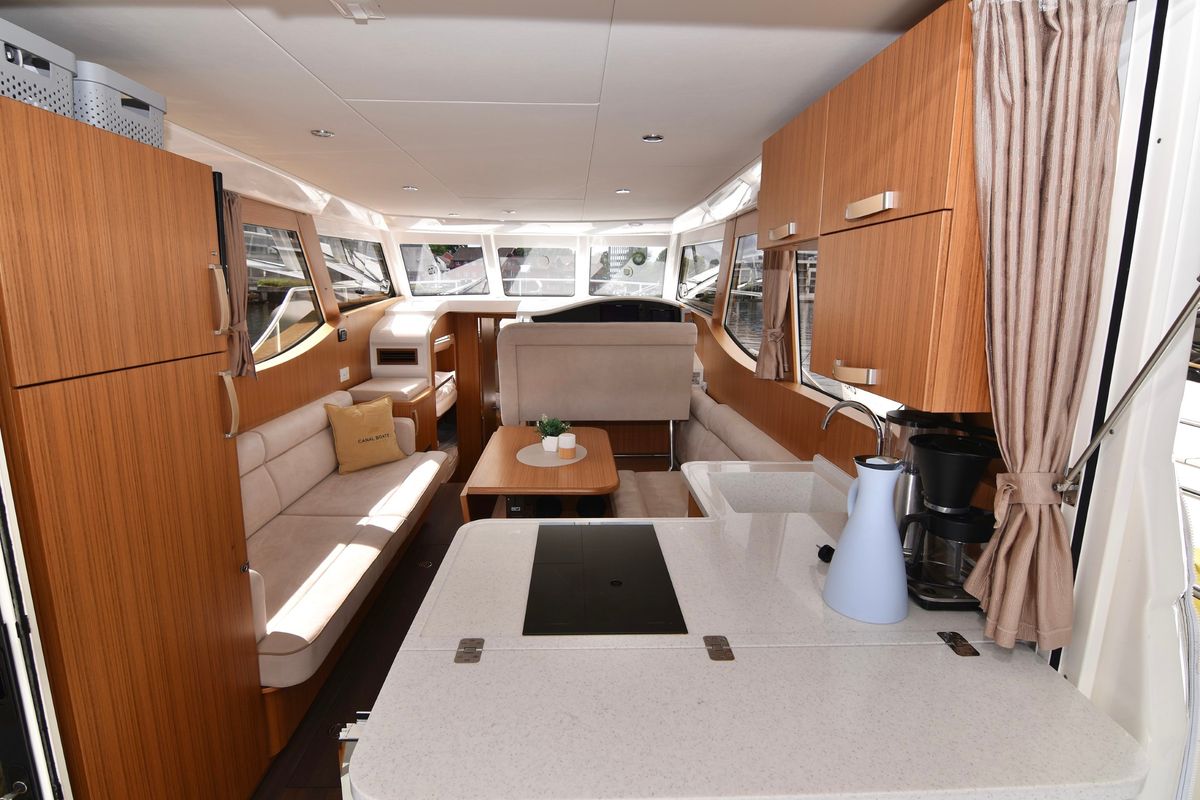 Salon of Kragero, a Greenline 33 yacht at Porsgrunn, Norway
