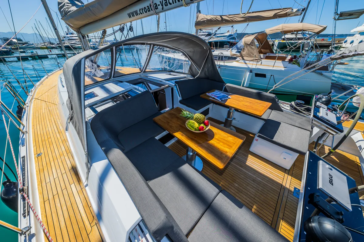 Deck of Pisch, a Hanse Yachts Hanse 460 sailboat at Grad Kaštela, Croatia