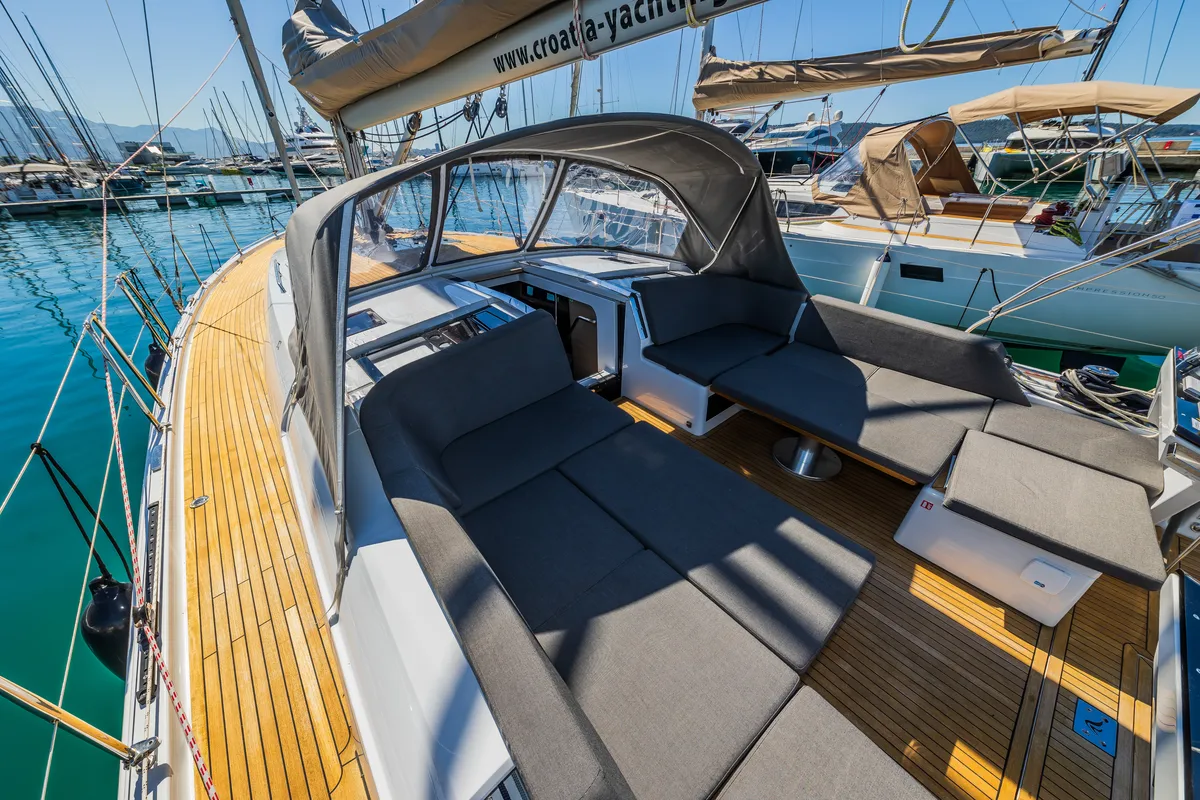 Deck of Pisch, a Hanse Yachts Hanse 460 sailboat at Grad Kaštela, Croatia