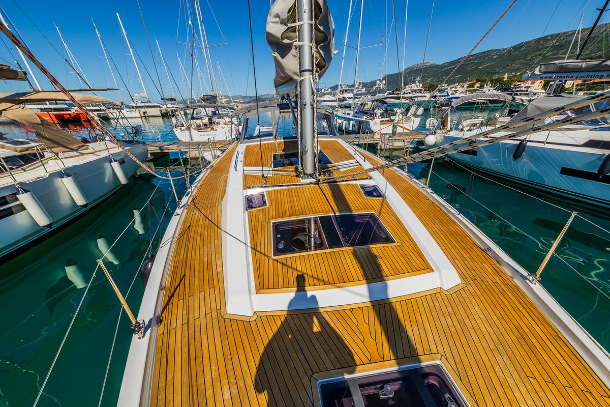 Deck of Pisch, a Hanse Yachts Hanse 460 sailboat at Grad Kaštela, Croatia