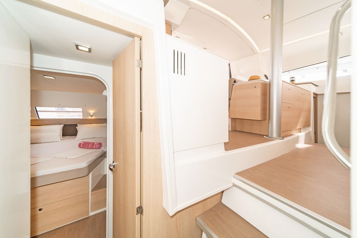 Cabin on Anemoskala, a Bali 4.1 catamaran at Gouvia, Greece
