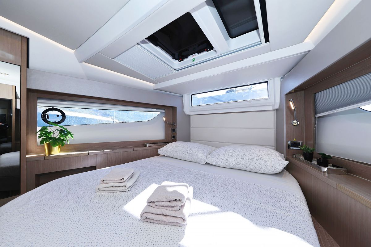 Cabin on Tireless, a Sealine C390 yacht at Grad Kaštela, Croatia