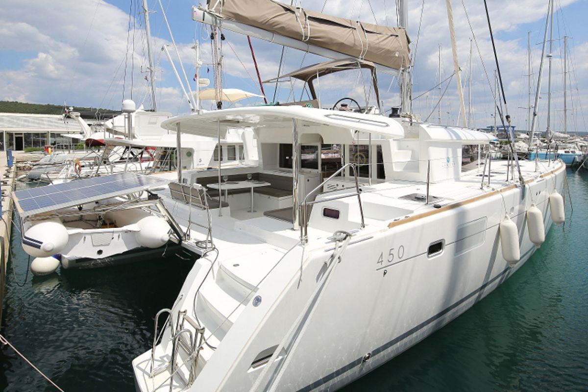 Exterior view of LADIES&GENTLEMEN, a Lagoon 450 Fly catamaran at Općina Sukošan, Croatia