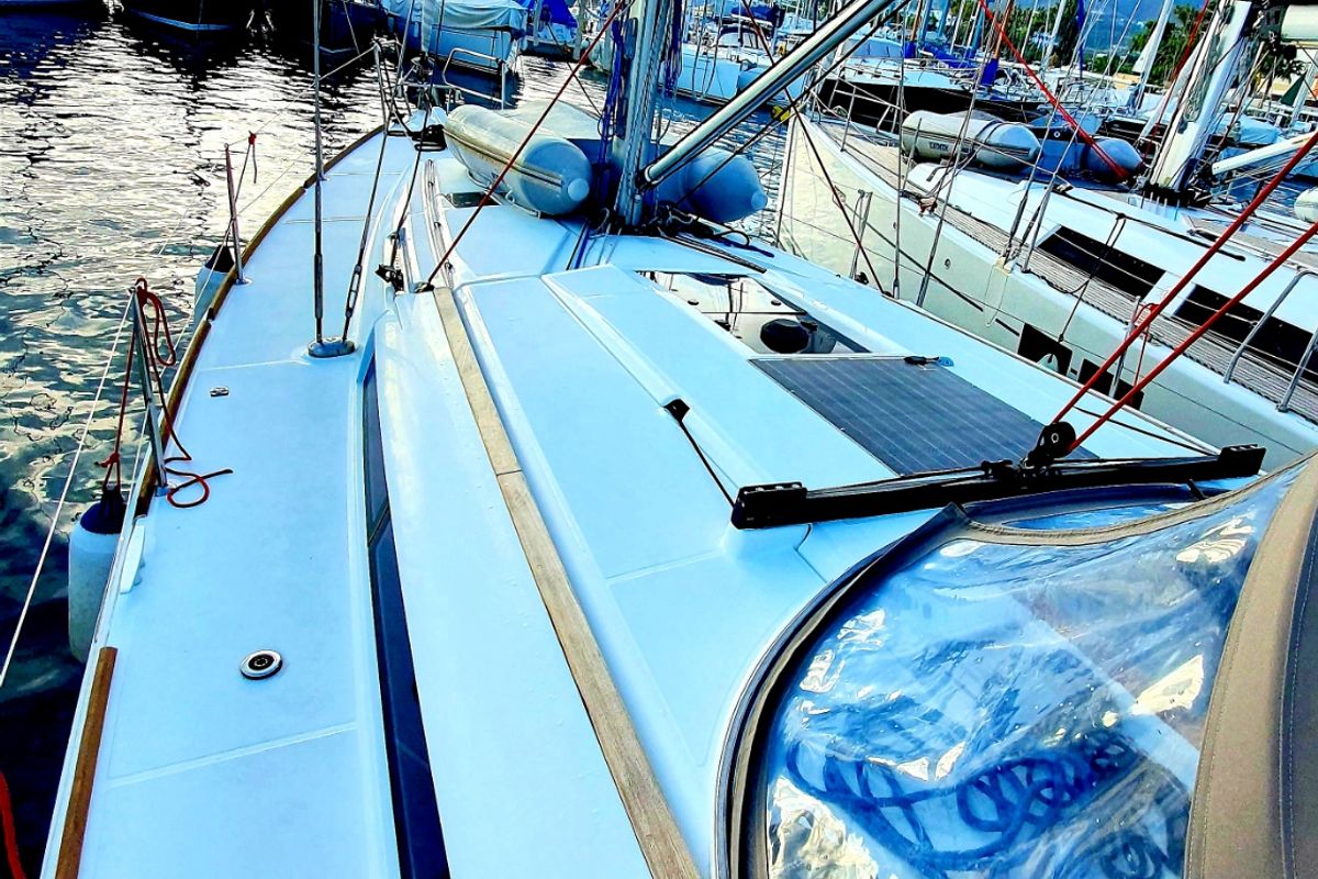 Deck of Kalli Zoi II, a Jeanneau Sun Odyssey 449 sailboat at Benitses, Greece