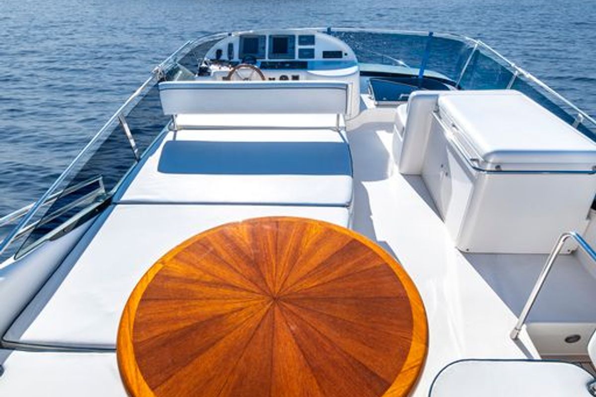 Deck of C&A, a Uniesse 55 motorboat at Flisvos Marina, Greece