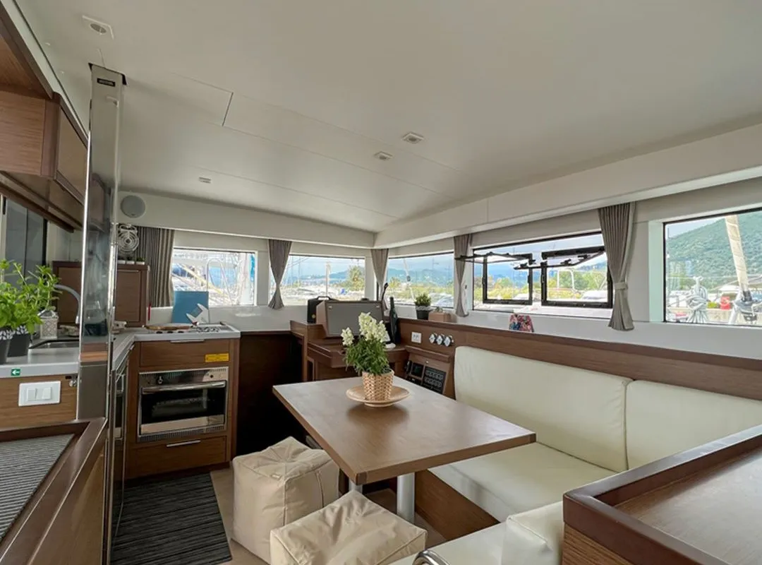 Salon of WHITE, a Lagoon 40 catamaran at Salerno, Italy