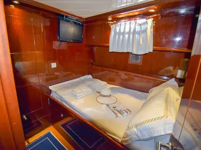 Cabin on Perla Del Mar I, a Unknown M/S Perla Del Mar I yacht at Marmaris, Turkey