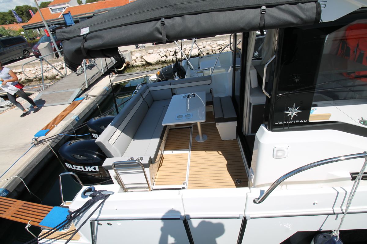 Deck of Navis Amoris, a Jeanneau Merry Fisher 895 Serie2 motorboat at Grad Biograd na Moru, Croatia