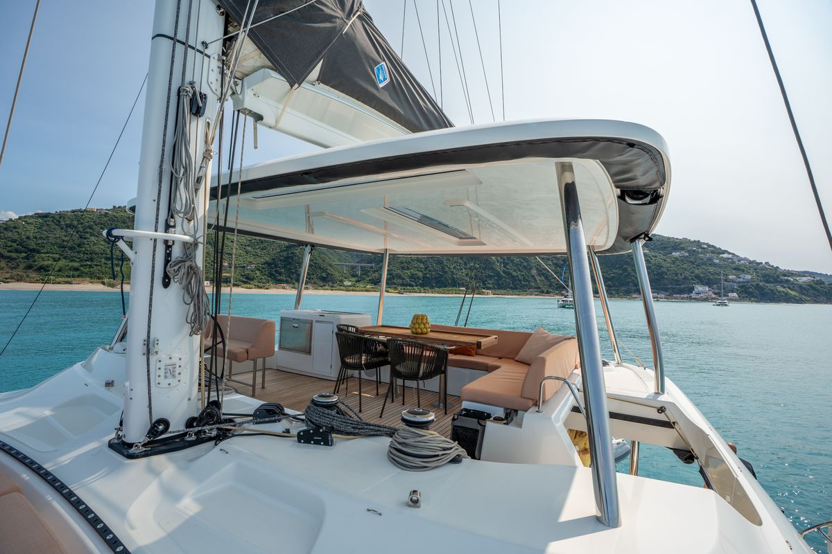 Deck of SAILUXE - Strafico, a Lagoon 55 catamaran at Capo d'Orlando, Italy