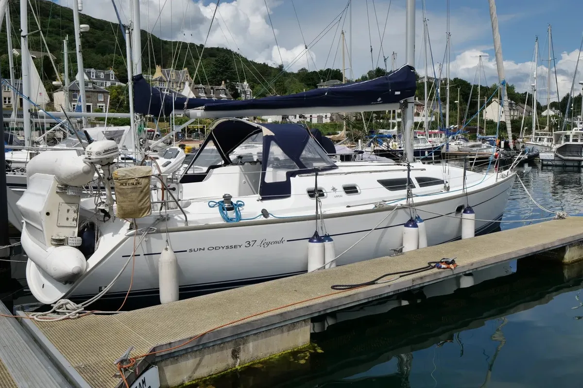 Exterior view of Morpheus, a Jeanneau Sun Odyssey 37 sailboat at Oban, United Kingdom