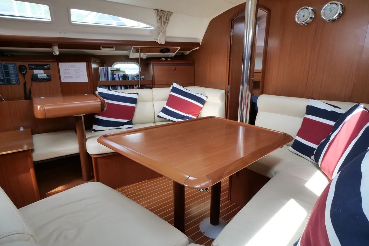 Salon of Morpheus, a Jeanneau Sun Odyssey 37 sailboat at Oban, United Kingdom