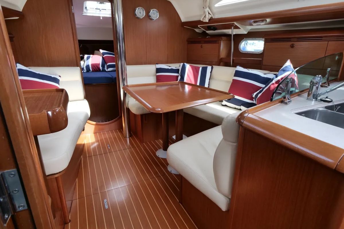 Salon of Morpheus, a Jeanneau Sun Odyssey 37 sailboat at Oban, United Kingdom