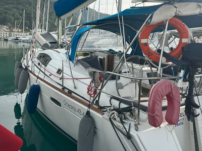 Cockpit of Filadelfo, a Beneteau Oceanis 43.4 sailboat at Fethiye, Turkey