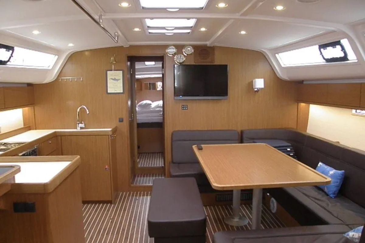 Salon of Guarda Che Luna, a Bavaria 51 Cruiser sailboat at Municipal Unit of Rhodes, Greece