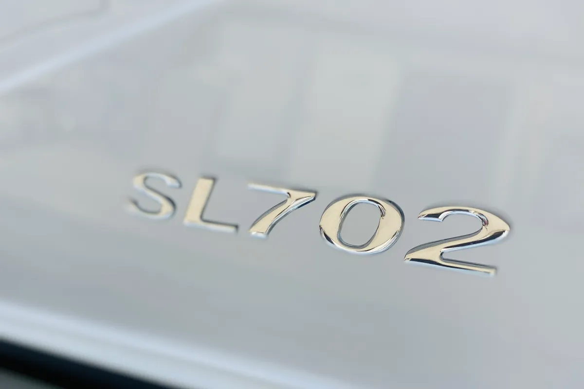 Karnic SL 702 Two, a Karnic Karnic SL 702 motorboat at Göhren-Lebbin, Germany