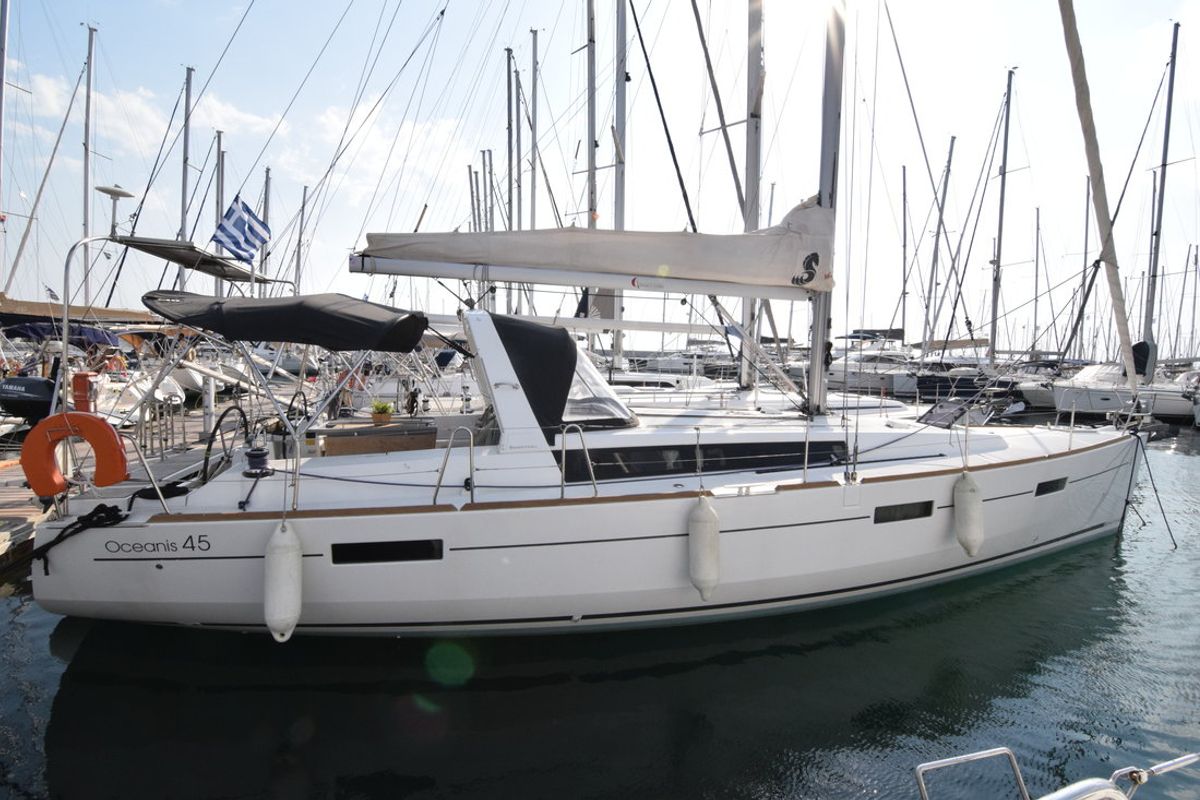 Exterior view of Semiramis, a Beneteau Oceanis 45 sailboat at Kontokali, Greece