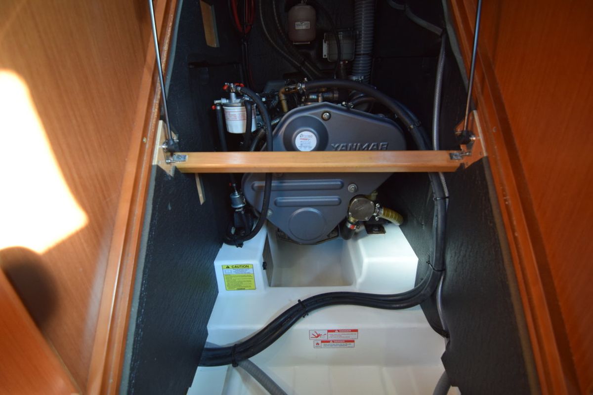 Semiramis, a Beneteau Oceanis 45 sailboat at Kontokali, Greece