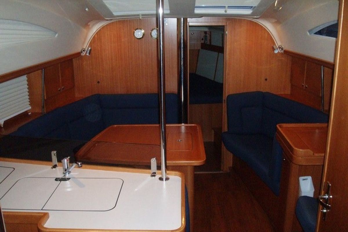 Salon of S/Y Artemis, a Elan Impression 384 sailboat at Kos, Greece