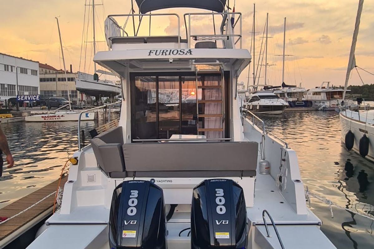 Exterior view of Furiosa, a Beneteau Antares 11 Fly OB motorboat at Grad Šibenik, Croatia