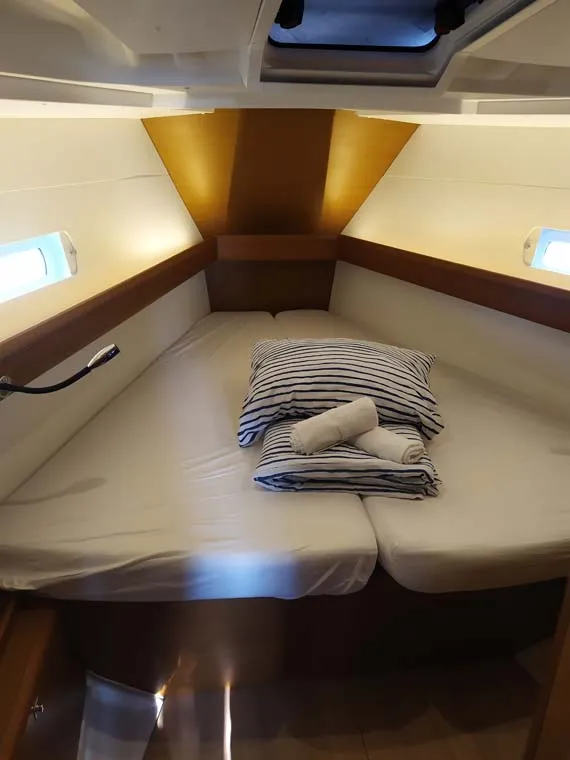 Cabin on Mango Tango, a Jeanneau Sun Odyssey 419 sailboat at Grad Trogir, Croatia