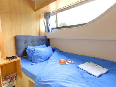 Cabin on Unplugged, a Cygnet Salsa B motorboat at Homps, France