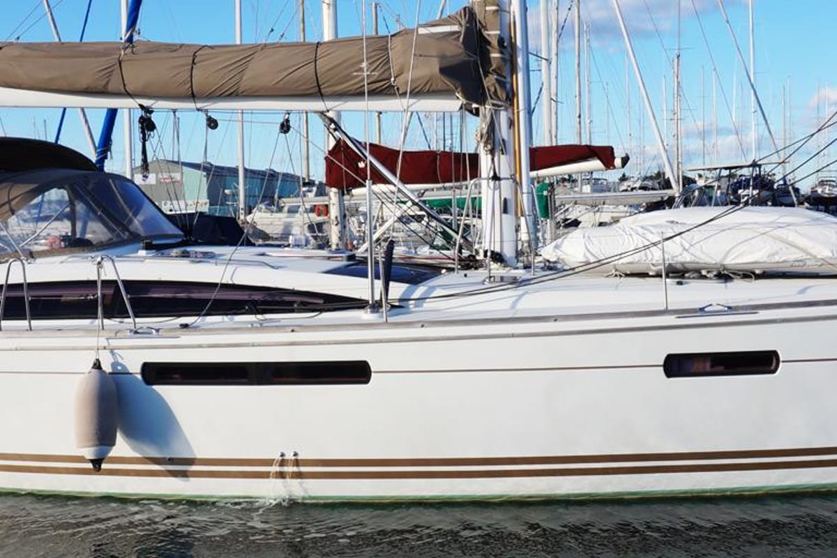 Exterior view of Christianna 12, a Jeanneau 53 sailboat at Athens, Greece