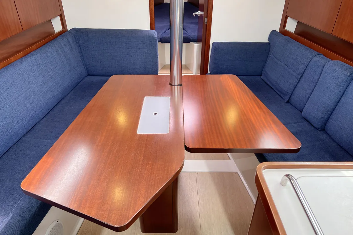 Salon of Blomquist, a Hanse Yachts Hanse 320 sailboat at Heiligenhafen, Germany
