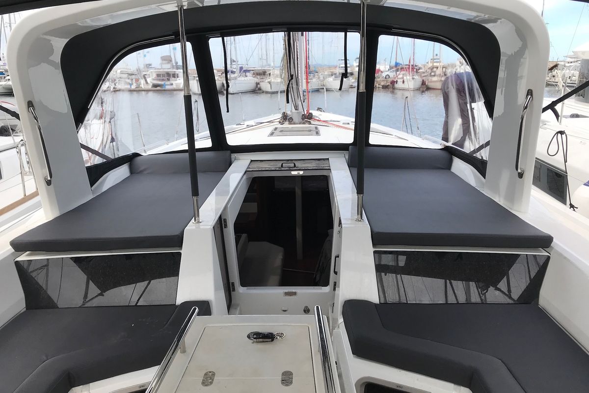 Exterior view of Famiglia, a Beneteau Oceanis 51.1 sailboat at Athens, Greece