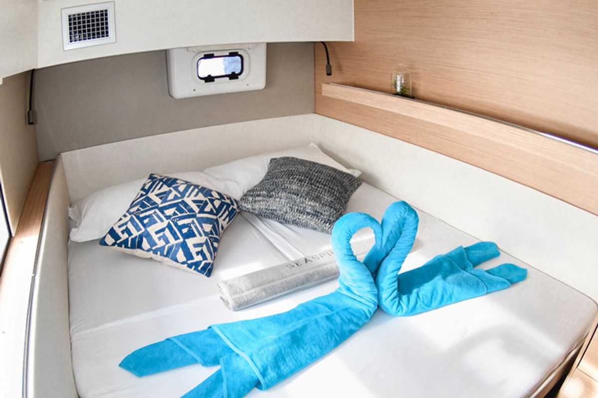 Cabin on Sea Spirit, a Nautitech Rochefort Nautitech 40 Open catamaran at Grande Rivière Noire VCA, Mauritius