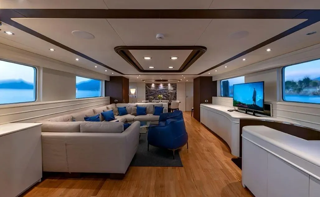 Premium, a Motoryacht Motoryacht yacht at Seget Donji, Croatia