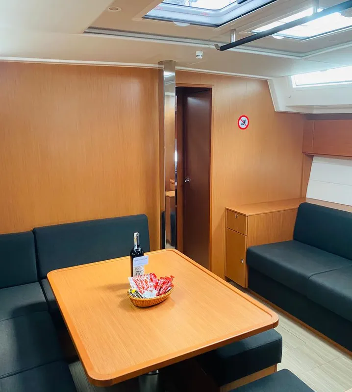 Salon of B-Line, a Bavaria C50 sailboat at Fethiye, Turkey