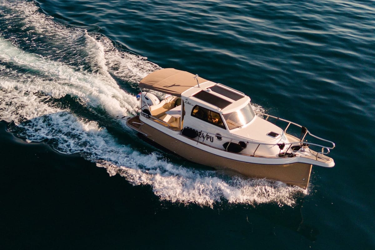 Exterior view of H2, a Leidi 660 motorboat at Grad Pula, Croatia
