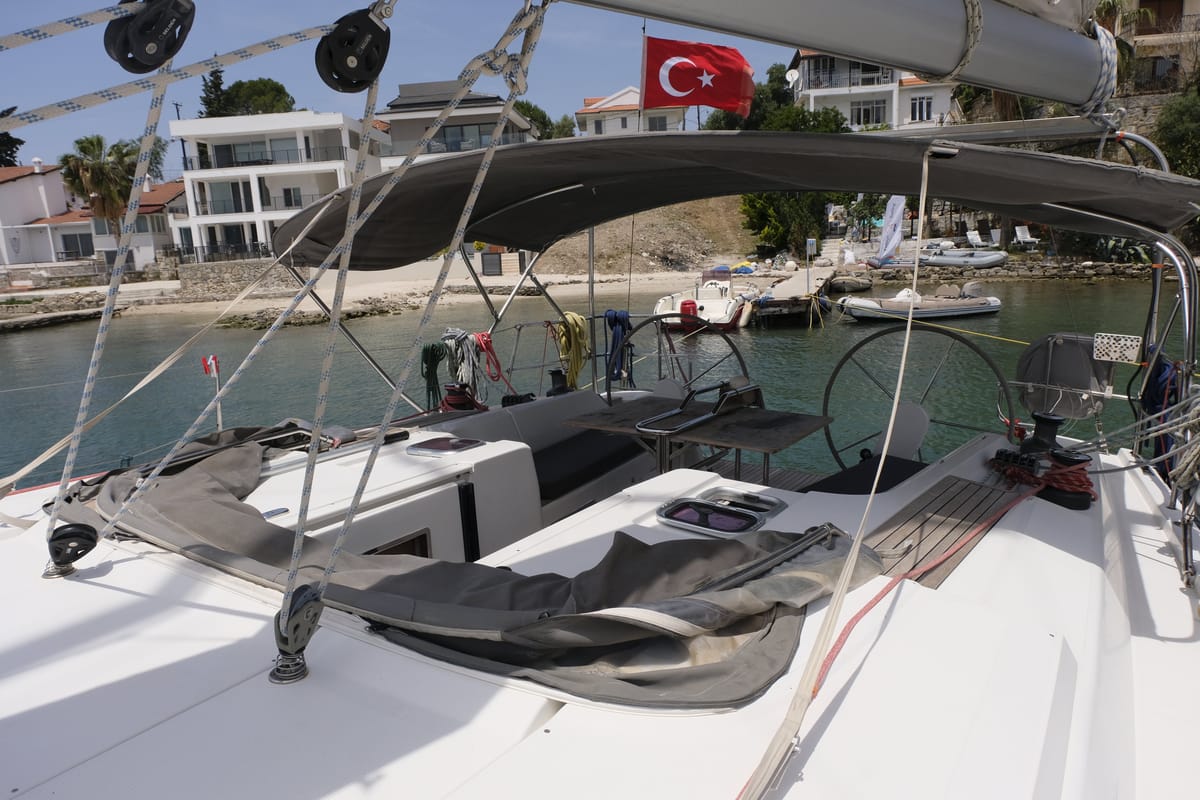 Cockpit of Draco, a Hanse Yachts Hanse 445 sailboat at Fethiye, Turkey