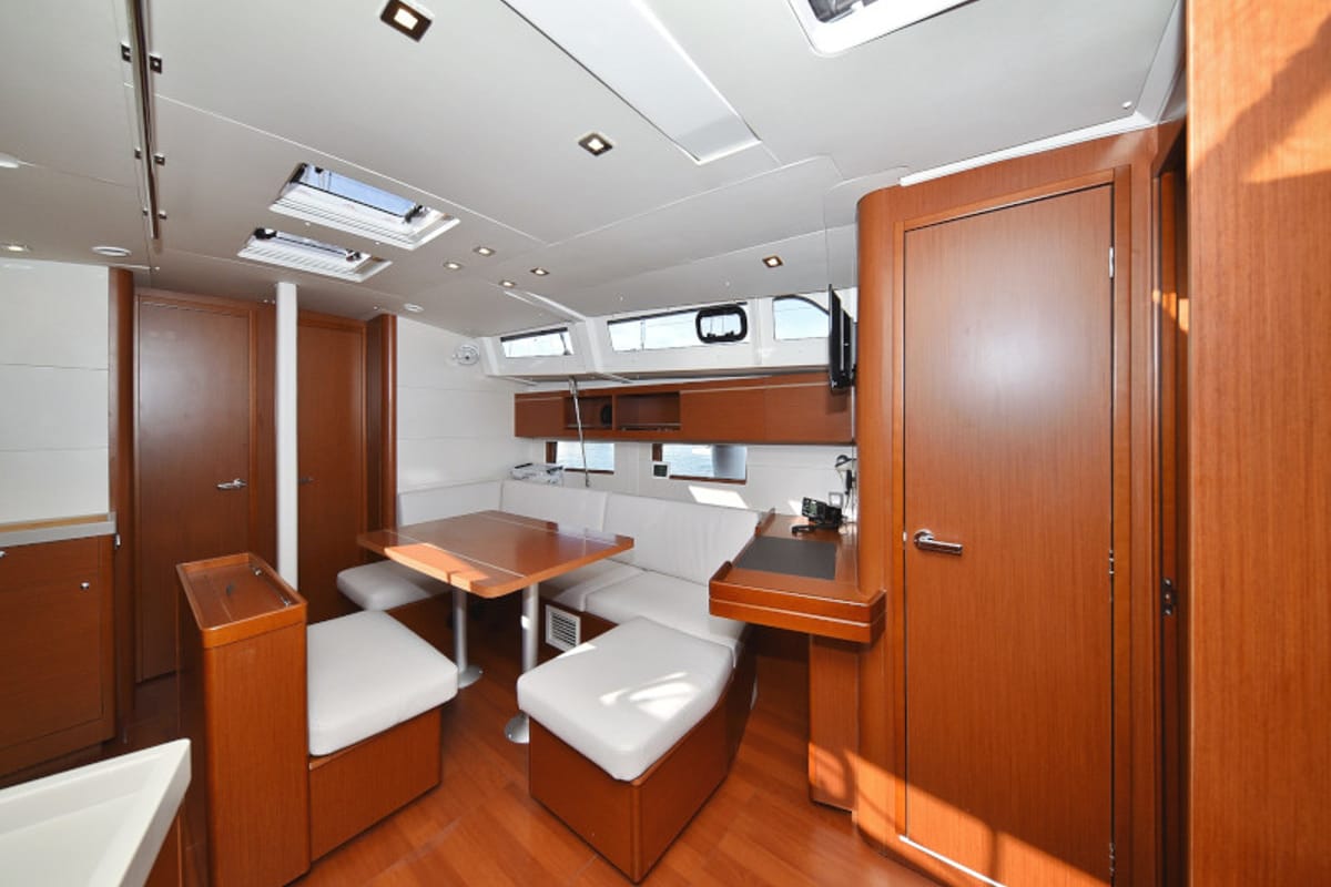 Salon of Antonela M, a Beneteau Oceanis 46.1 sailboat at Zadar, Croatia