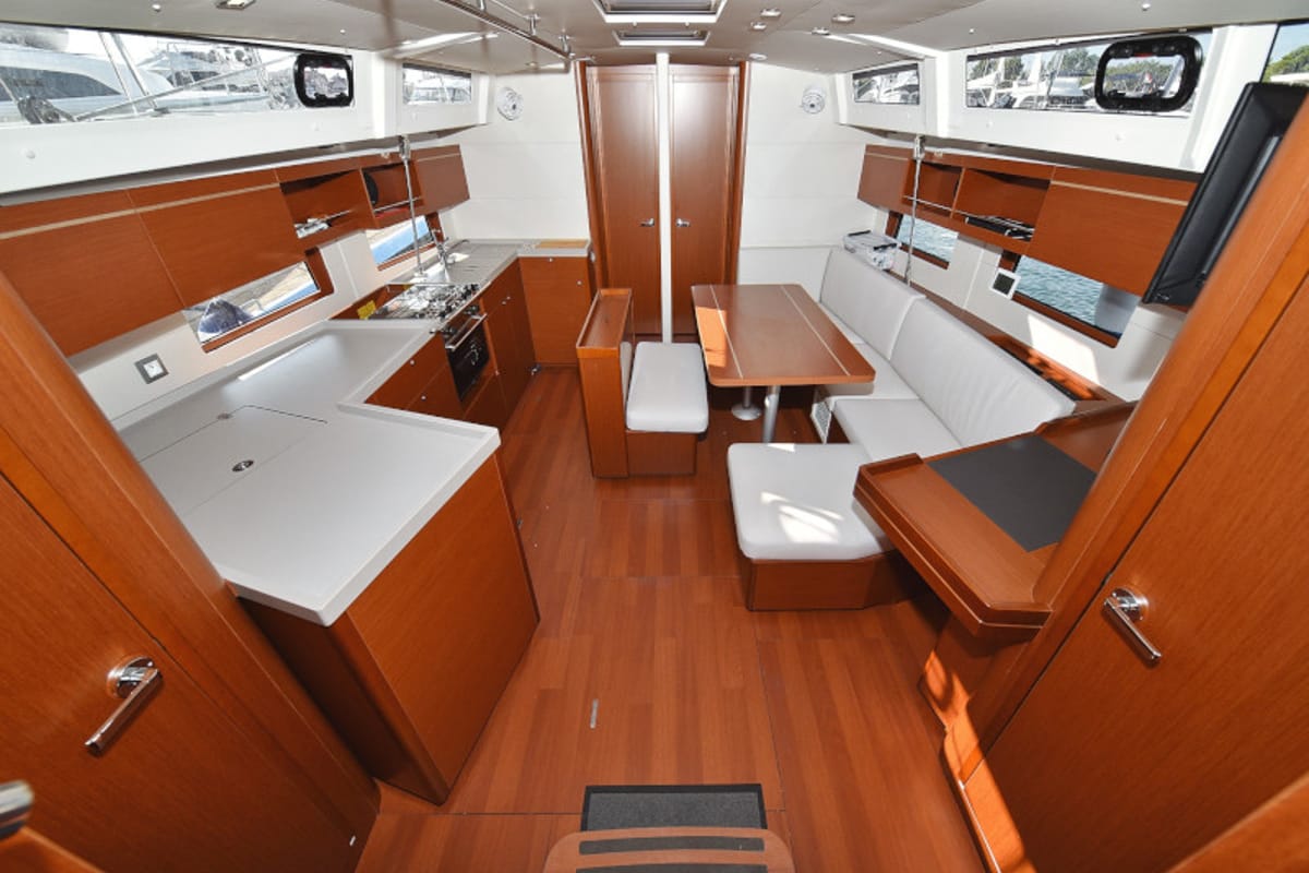 Salon of Antonela M, a Beneteau Oceanis 46.1 sailboat at Zadar, Croatia