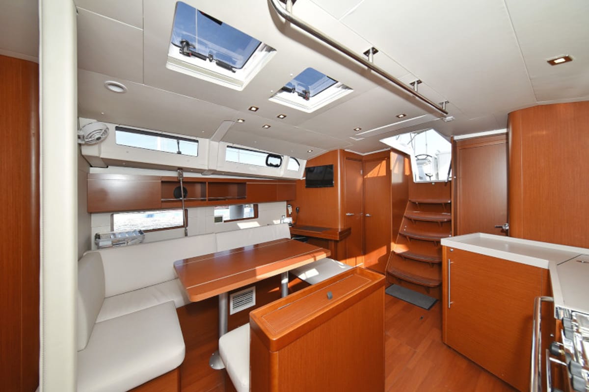 Salon of Antonela M, a Beneteau Oceanis 46.1 sailboat at Zadar, Croatia