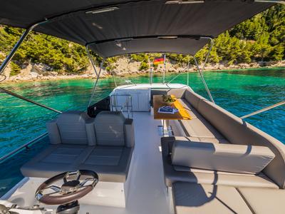 Cockpit of Grace II, a Sealine F430 yacht at Grad Kaštela, Croatia