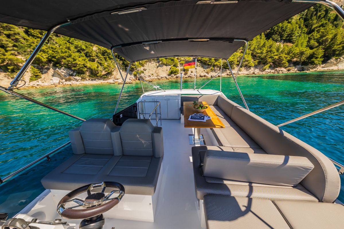 Cockpit of Grace II, a Sealine F430 yacht at Grad Kaštela, Croatia