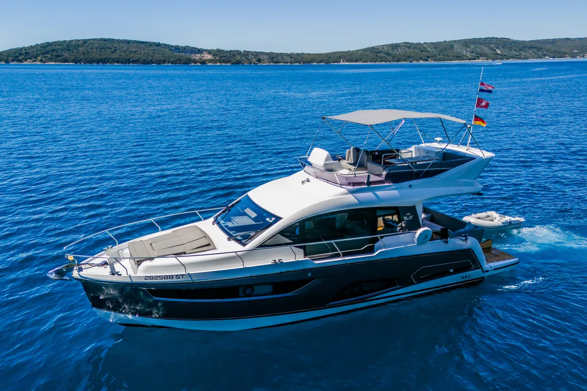 Exterior view of Grace II, a Sealine F430 yacht at Grad Kaštela, Croatia